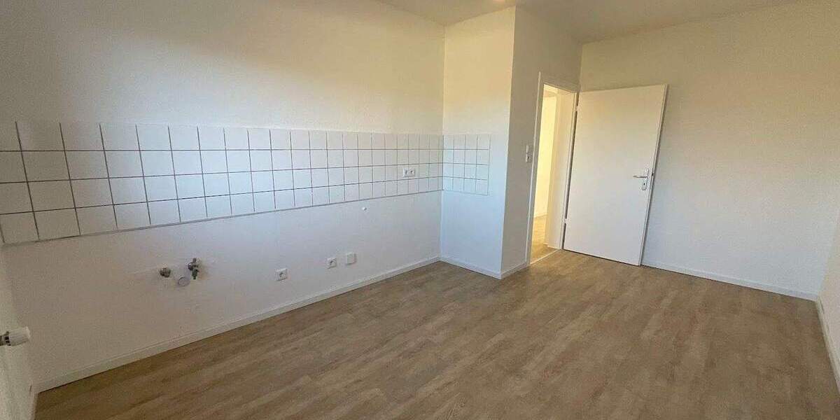 Etagenwohnung Wuppertal Barmen - 4 Zimmer, 94 m&sup2;, 759&euro; | Angebot:24802686