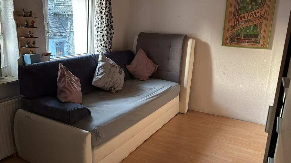 Reihenhaus Herten Bertlich - 7 Zimmer, 183 m&sup2;, 380.000&euro; | Angebot:27426570