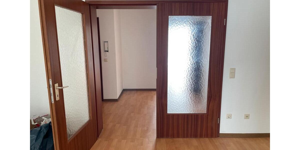 Etagenwohnung Wuppertal Sedansberg - 2 Zimmer, 63 m&sup2;, 450&euro; | Angebot:26145157