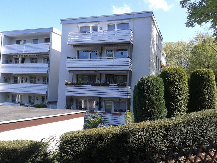 50m² Apartment große Balkon Aufzug Barrierearm Stellplatz Küche zimmer