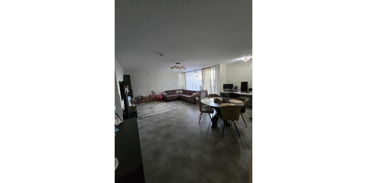 Etagenwohnung Ratingen Tiefenbroich - 3 Zimmer, 92 m&sup2;, 280.000&euro; | Angebot:27161528
