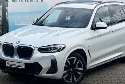 BMW iX3 108.164 km 36.880 &euro; Mülheim an der Ruhr 45478