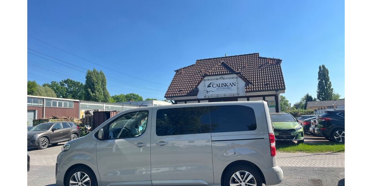 Peugeot Traveller 129.200 km 29.990 &euro; Dinslaken 46539