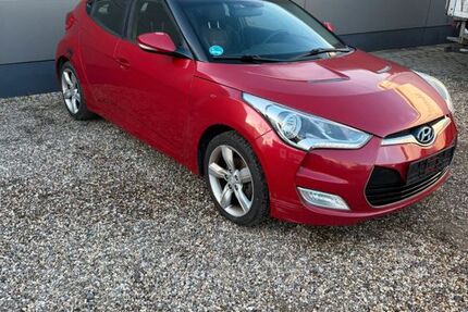 Hyundai Veloster 169.000 km 2.650 &euro; Duisburg 47239