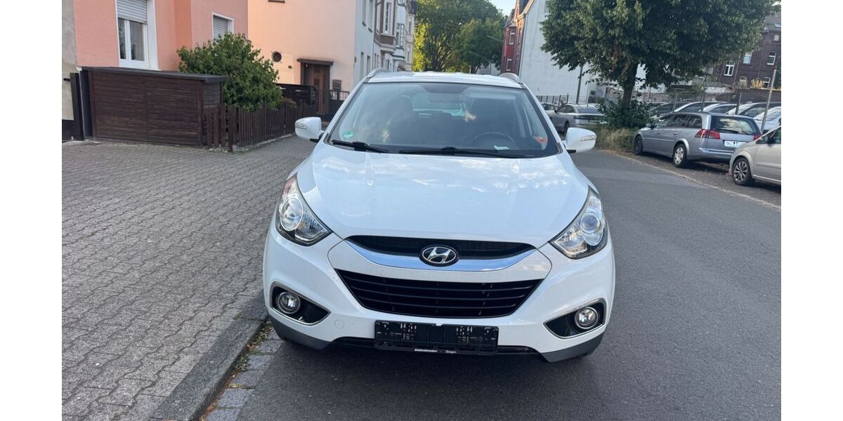 Hyundai ix35 295.000 km 4.999 &euro; Gelsenkirchen 45879