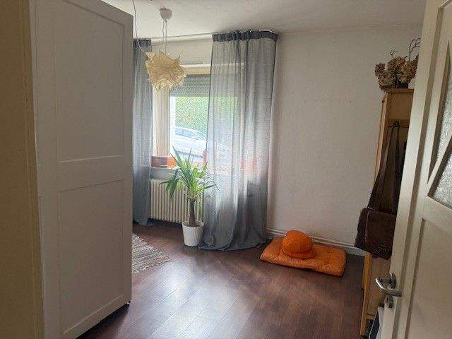 Mehrfamilienhaus, Wohnhaus Bochum Stiepel - 9 Zimmer, 197 m&sup2;, 595.000&euro; | Angebot:23389378