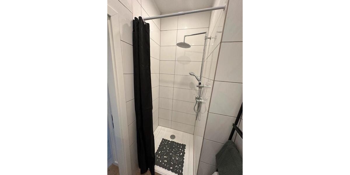 Etagenwohnung Ratingen Tiefenbroich - 2 Zimmer, 45 m&sup2;, 690&euro; | Angebot:26374075