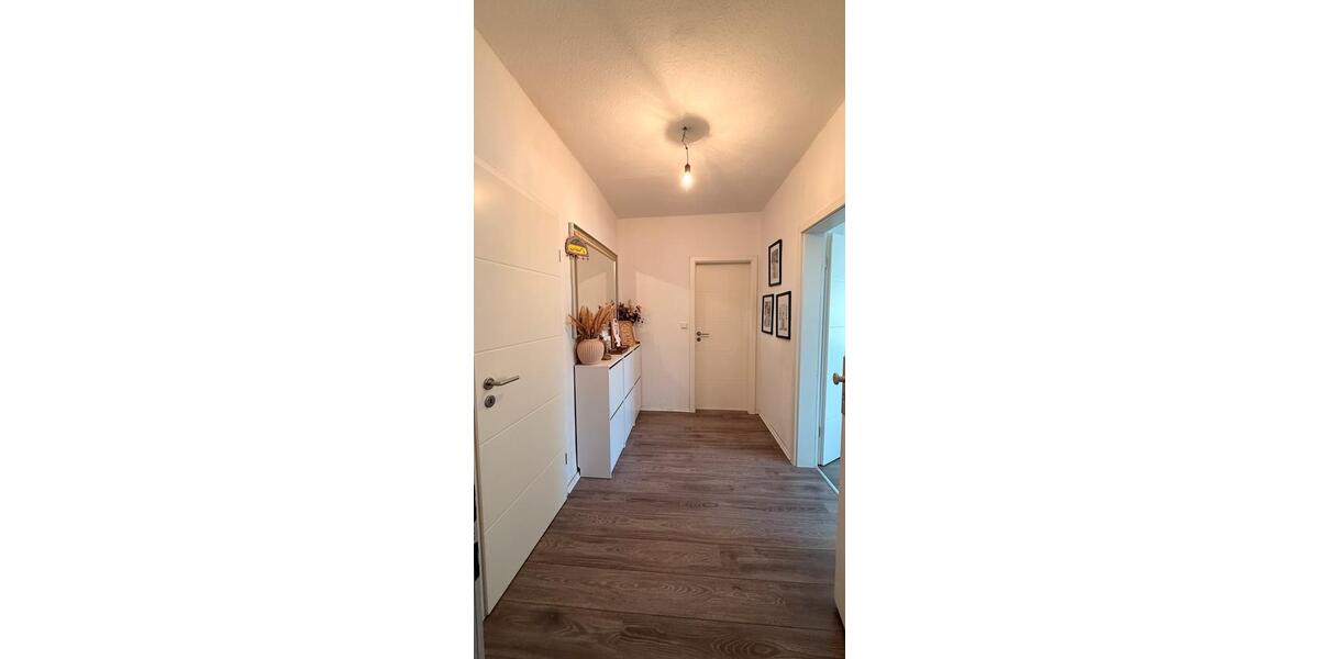 Schöne renovierte 2-Zimmer Wohnung zu vermieten. 2 zimmer