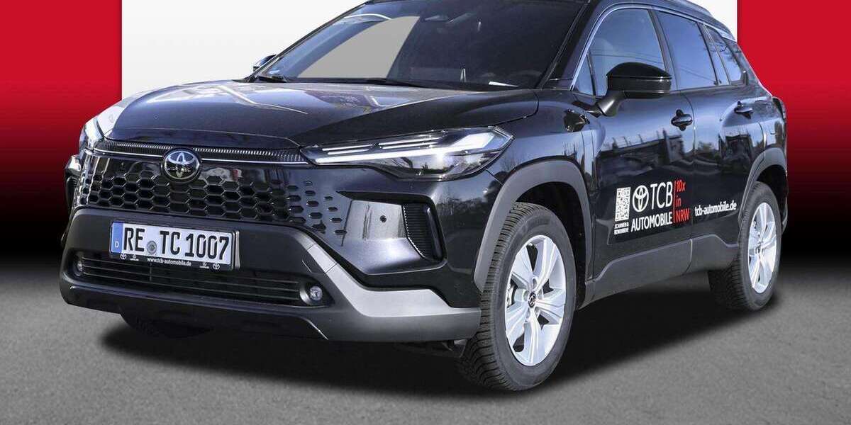 Toyota Corolla Cross 1.011 km 39.989 € Oberhausen 46149