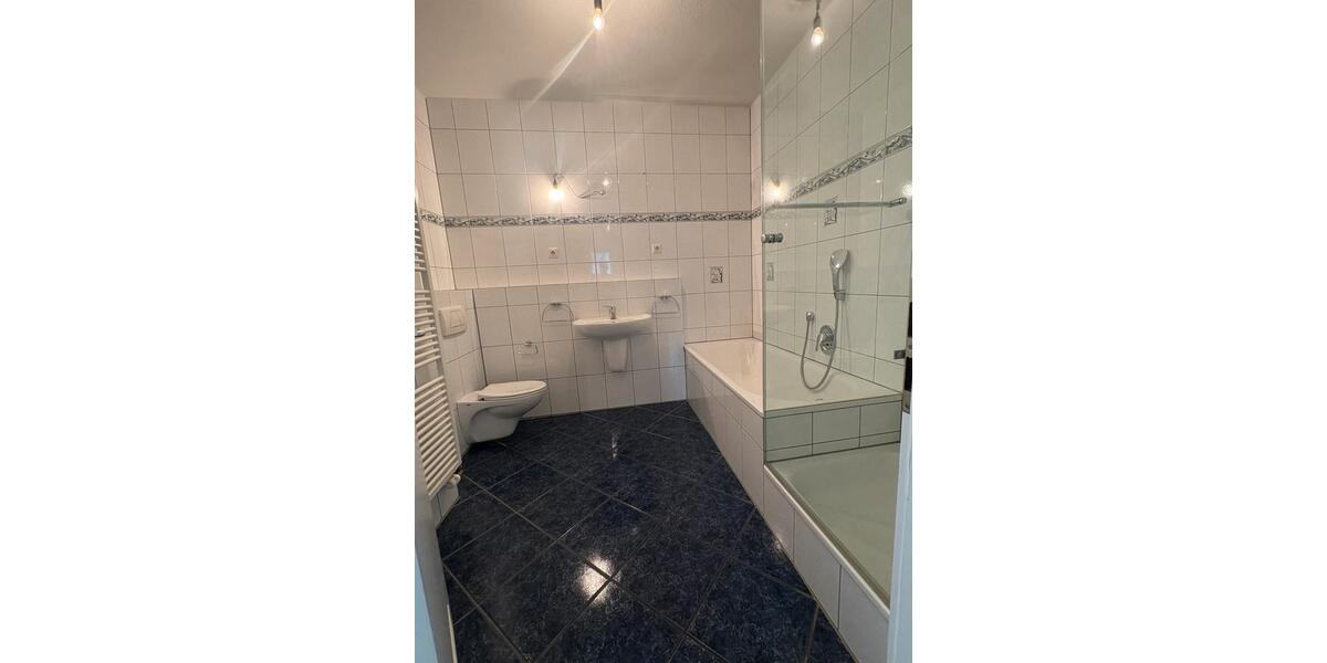 Eigentumswohnung 105 m² ~ 4 Zimmer mit Süd Balkon 4 zimmer