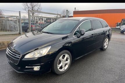 Peugeot 508 208.000 km 5.299 &euro; Essen 45326