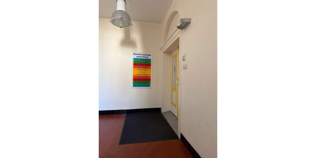 Ehemalige Zahnarztpraxis in Herne - vielseitig nutzbar für Heilberufe, Massage oder Büro zimmer