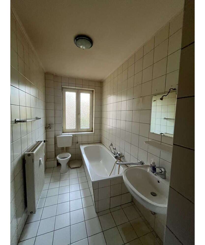 Wohnung zum Mieten in Oberhausen 350 € 56.81 m²