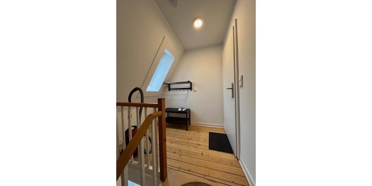 Dachgeschoßwohnung Mettmann - 2 Zimmer, 56 m&sup2;, 995&euro; | Angebot:26330106