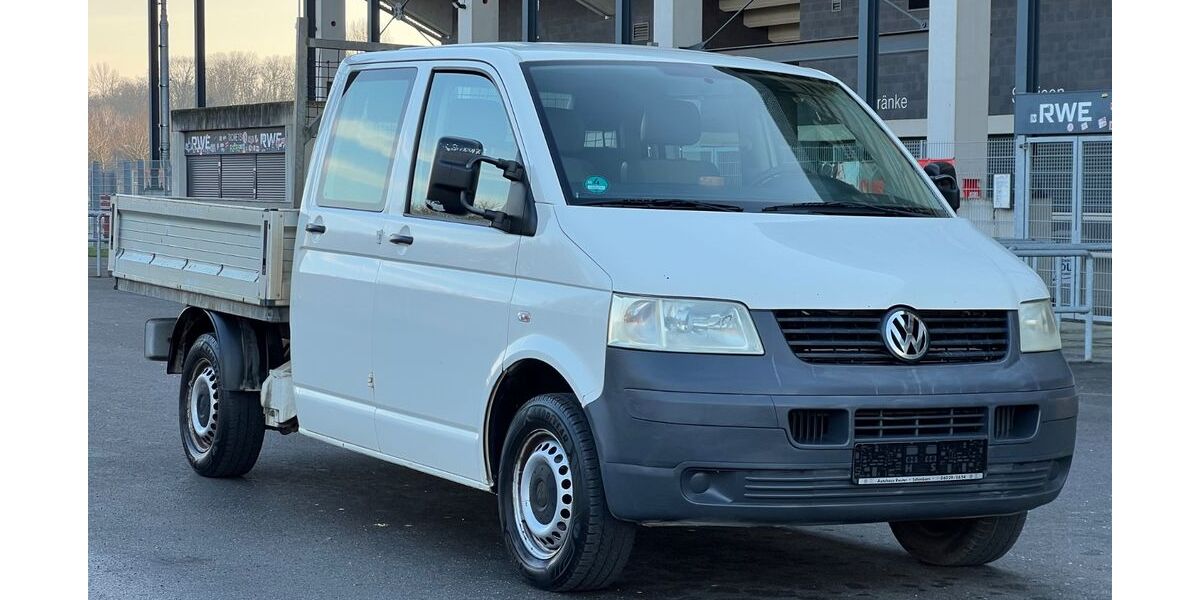 VW T5 Transporter 199.000 km 4.990 &euro; Essen 45356