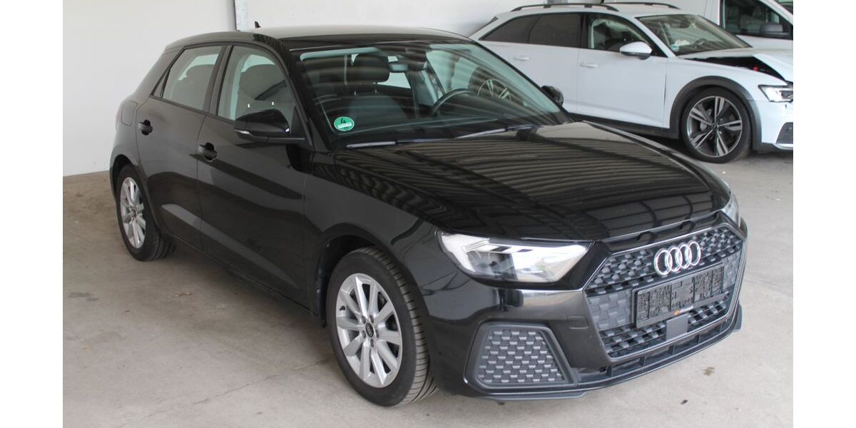 Audi A1 86.000 km 15.490 &euro; Essen 45136