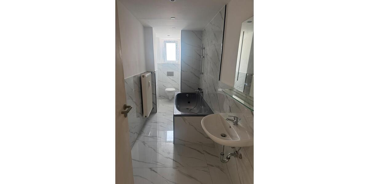 Etagenwohnung Bochum Bochum-Mitte - 4 Zimmer, 120 m&sup2;, 1.500&euro; | Angebot:25562431