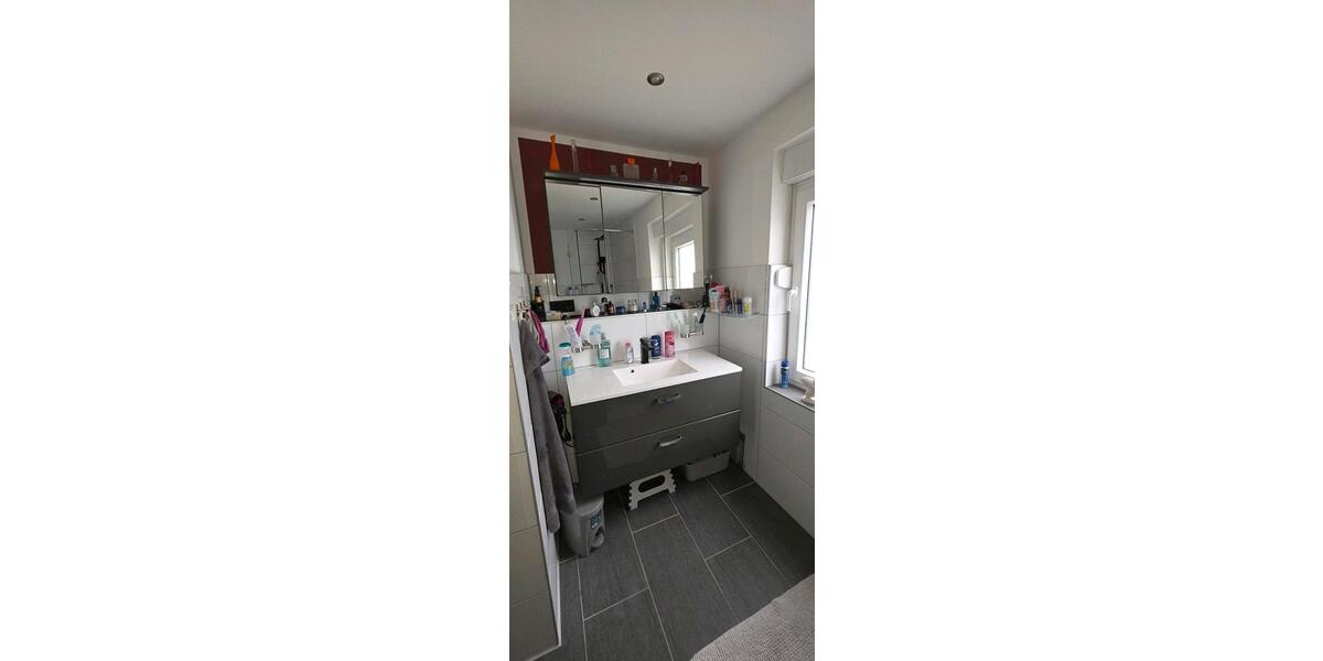 Reihenhaus Voerde (Niederrhein) - 4.5 Zimmer, 112 m&sup2;, 329.000&euro; | Angebot:26819357