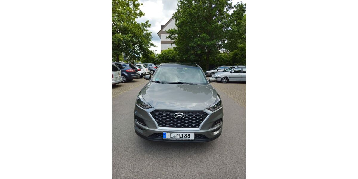 Hyundai TUCSON 70.500 km 14.700 &euro; Essen 45277
