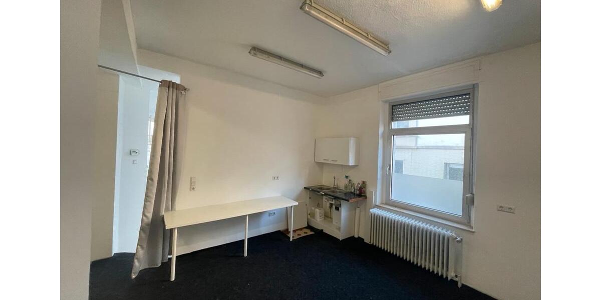 Helles Ladenlokal in zentraler Innenstadtlage von Wülfrath zimmer