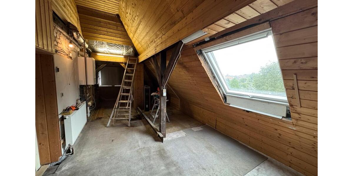 Dachgeschoßwohnung Bochum Bochum-Mitte - 2 Zimmer, 61 m&sup2;, 119.000&euro; | Angebot:27248890