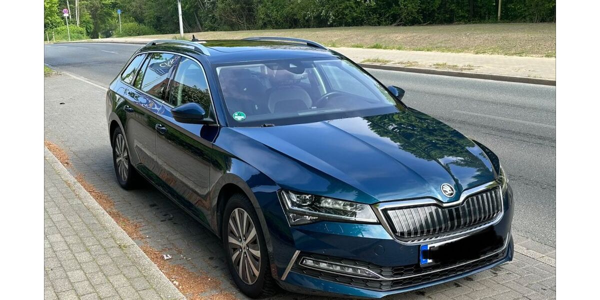 Skoda Superb 52.000 km 20.499 &euro; Essen 45147