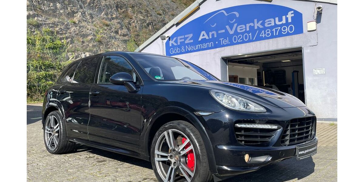 Porsche Cayenne 182.000 km 23.990 &euro; Essen 45257