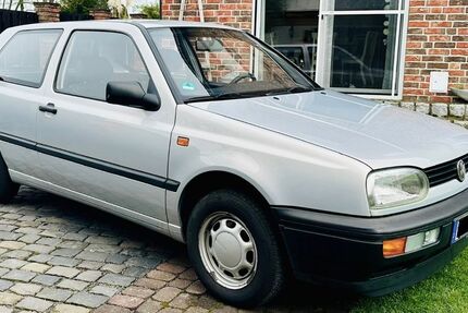 VW Golf 68.440 km 2.999 &euro; Marl 45770