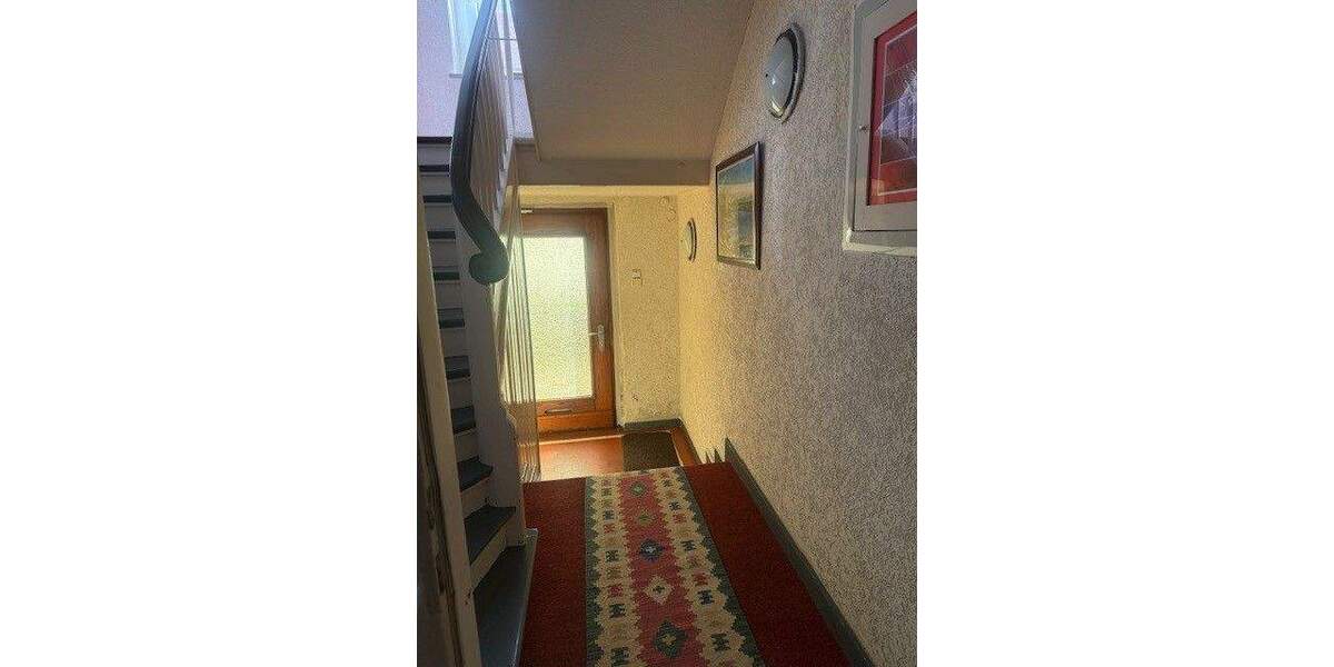 Mehrfamilienhaus, Wohnhaus Bochum Stiepel - 9 Zimmer, 197 m&sup2;, 595.000&euro; | Angebot:23389378