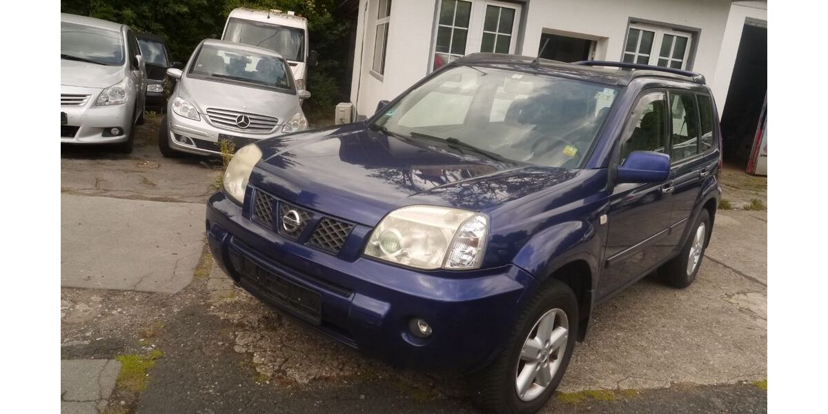 Nissan X-Trail 180.000 km 2.790 &euro; Wuppertal 42329