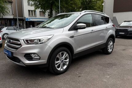 Ford Kuga 71.000 km 16.899 € Marl 45770