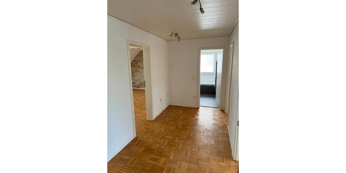 Etagenwohnung Essen Stadtbezirk IV - 3 Zimmer, 72 m&sup2;, 690&euro; | Angebot:26193480