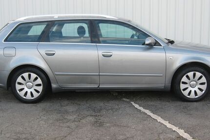 Audi A4 219.999 km 4.250 &euro; Dortmund 44287