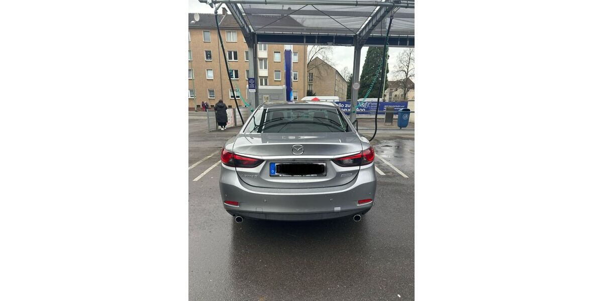 Mazda 6 200.000 km 7.900 &euro; Duisburg 47057