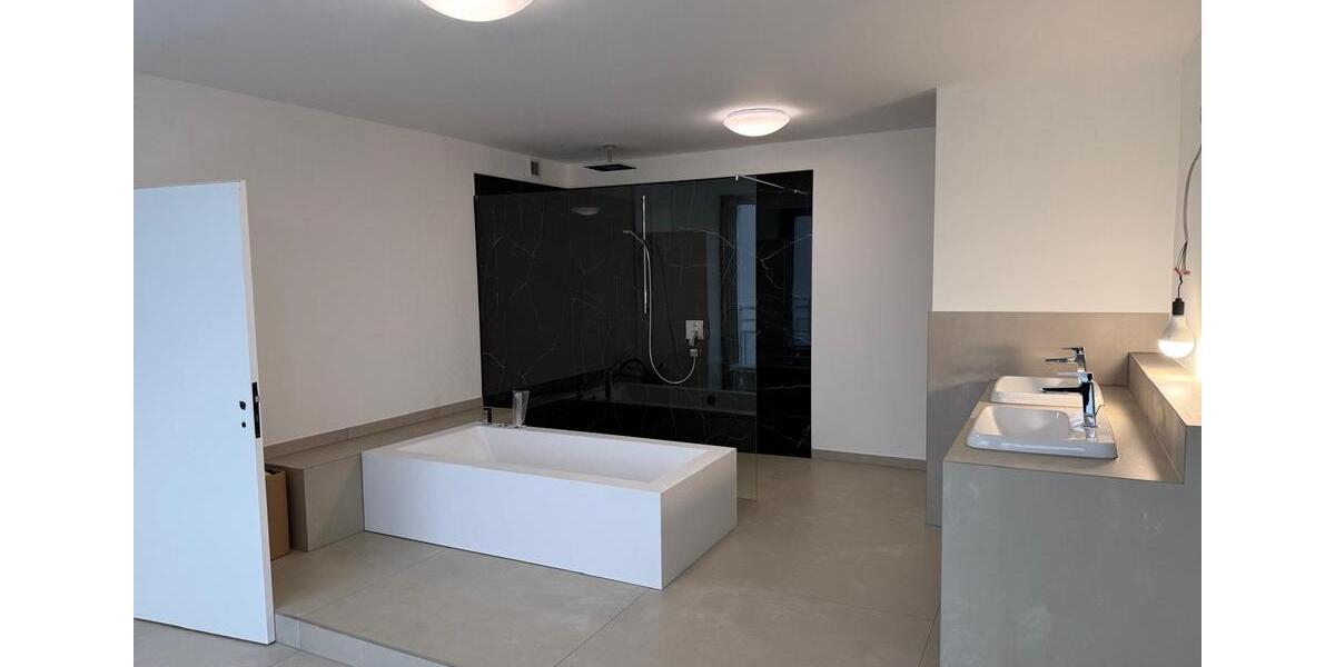 Exklusive Wohnung mit Panoramablick über Wuppertal Elberfeld 3.5 zimmer