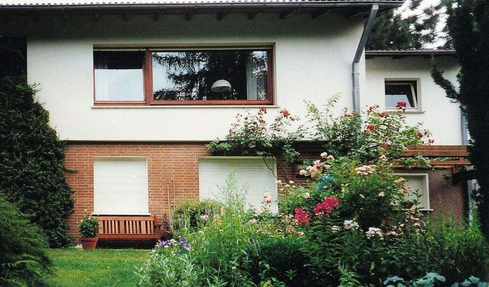 Freistehendes Einfamilienhaus mit traumhaftem Garten 5 zimmer