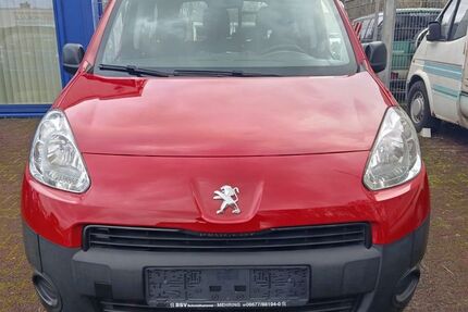 Peugeot Partner 90.800 km 4.990 &euro; Recklinghausen 45659