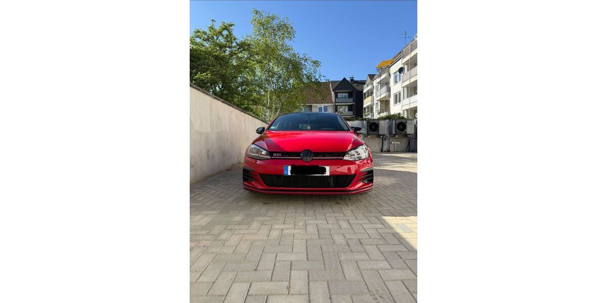 VW Golf 121.200 km 18.250 &euro; Wuppertal 42283