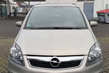 Opel Zafira 191.000 km 2.400 &euro; Oberhausen 46117