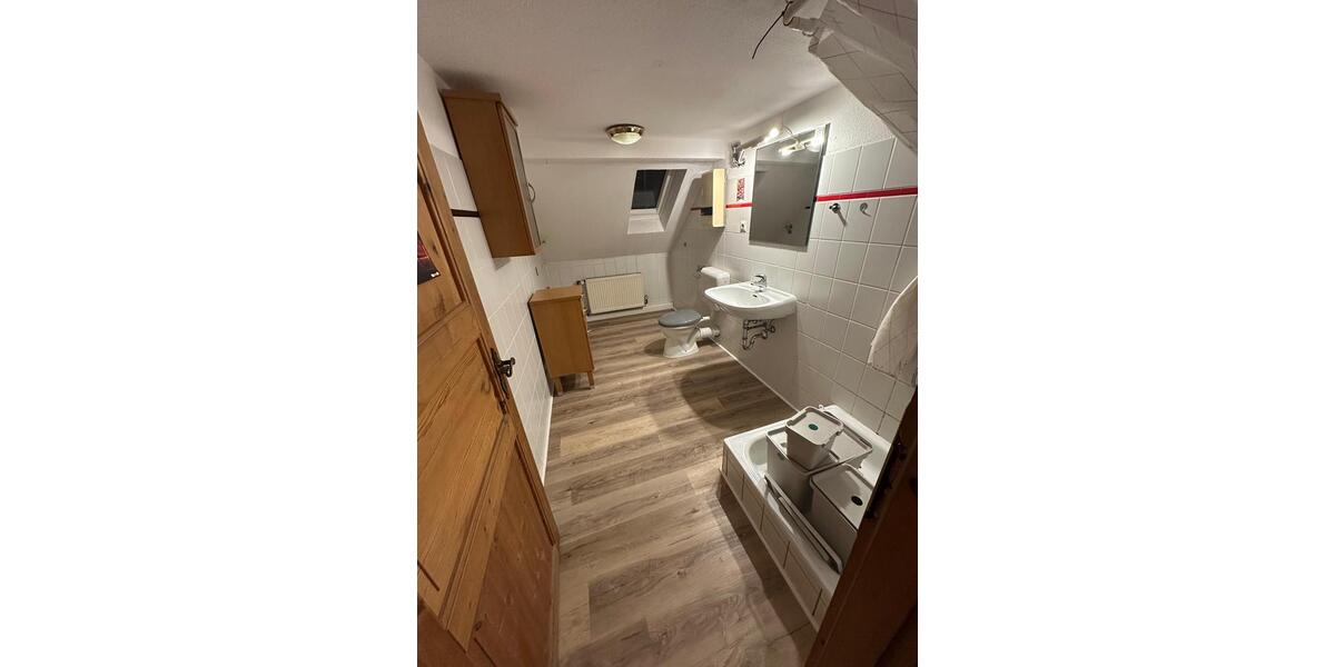 Dachgeschoßwohnung Dortmund Innenstadt West - 1 Zimmer, 50 m&sup2;, 410&euro; | Angebot:26250704