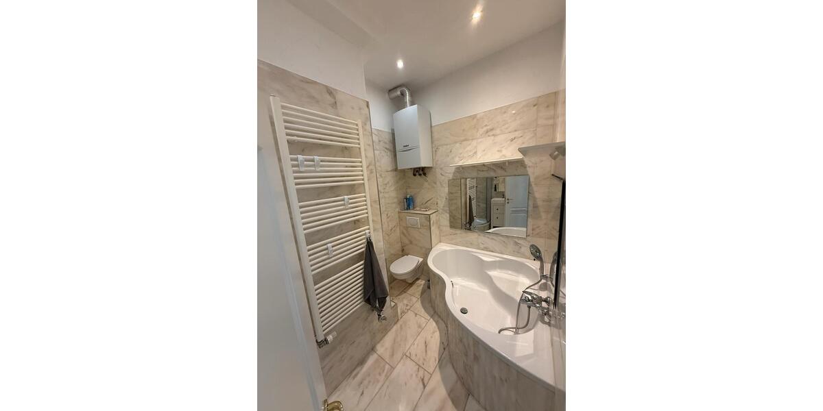 Etagenwohnung Wuppertal Arrenberg - 4 Zimmer, 100 m&sup2;, 1.360&euro; | Angebot:25406234