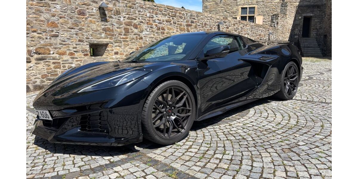 Corvette Z06 2.980 km 154.900 &euro; Bochum 44797