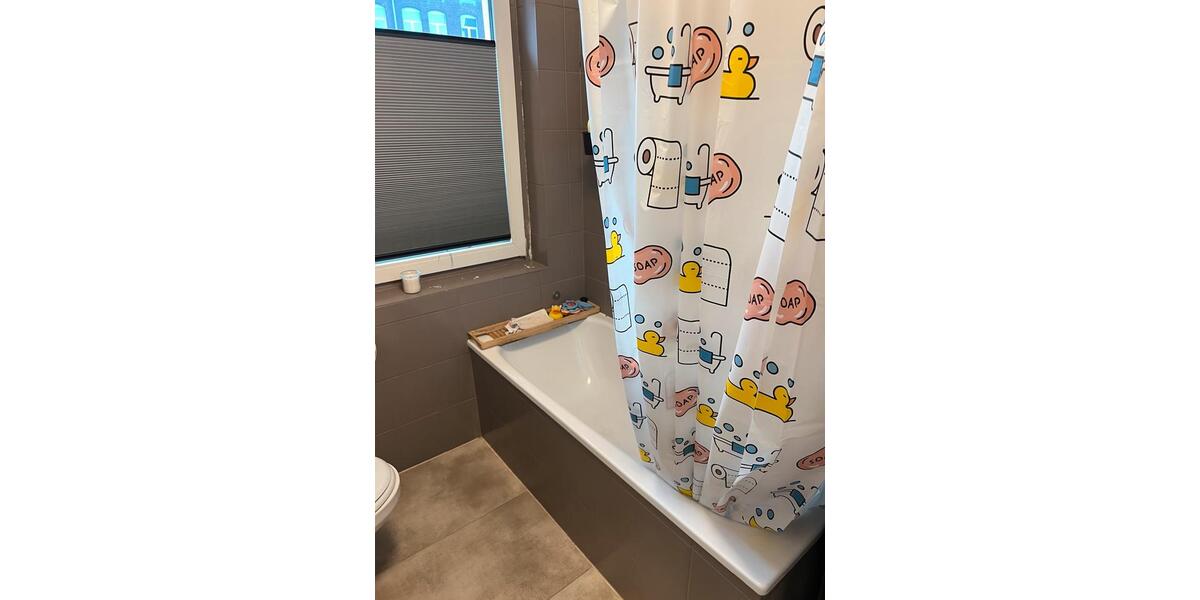 Wohnung zu vermieten, zwei Zimmer 55 m² Kü+Whz+Schlz+Bad 2 zimmer