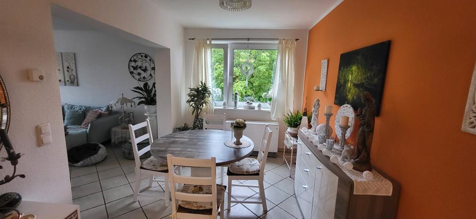 Etagenwohnung Velbert Langenberg - 3 Zimmer, 83 m&sup2;, 175.000&euro; | Angebot:26897157