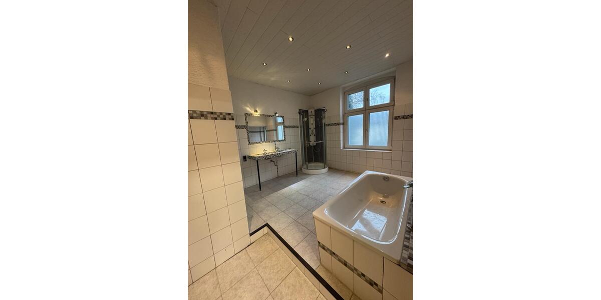 Maisonettenwohnung Herne Wanne-Bickern - 4 Zimmer, 148 m&sup2;, 1.776&euro; | Angebot:26236663