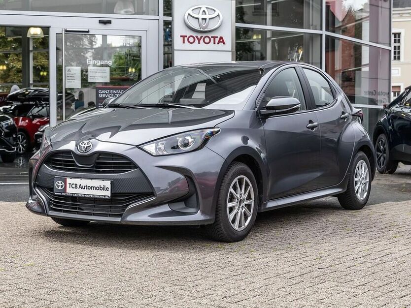 Yaris