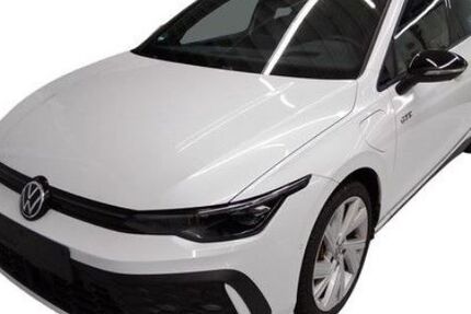 VW Golf 5.910 km 42.980 &euro; Duisburg 47178
