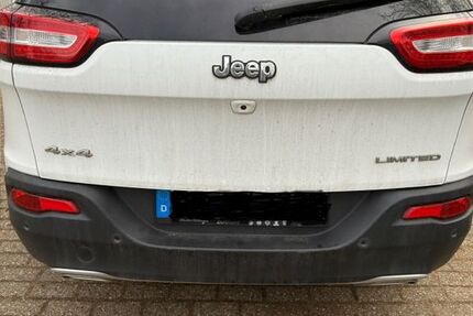 Jeep Cherokee 150.000 km 13.600 &euro; Dortmund 44328