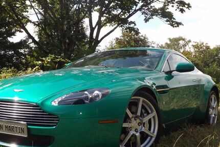 Aston Martin V8 Vantage 59.500 km 52.850 € Mettmann 40822