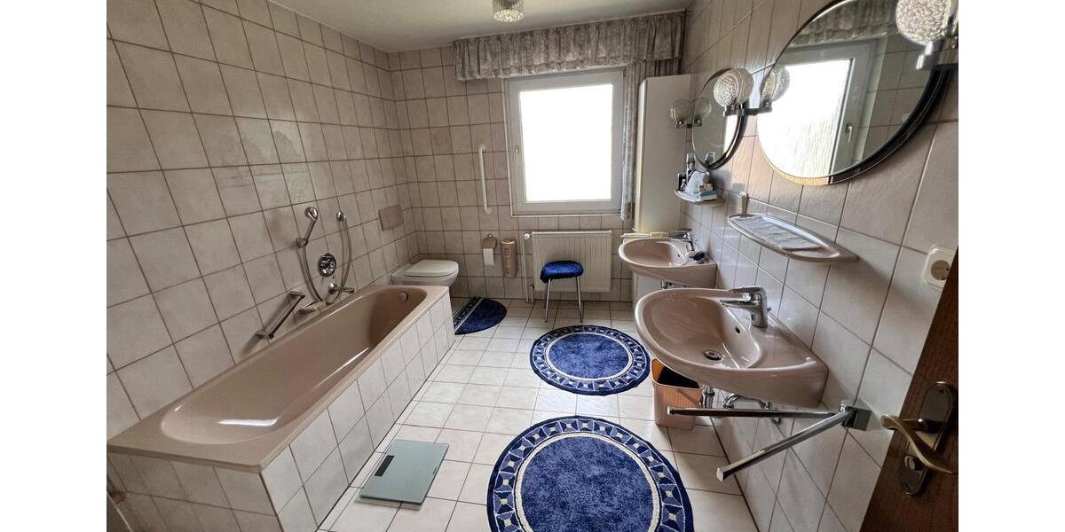 Einfamilienhaus Wülfrath - 6 Zimmer, 129 m&sup2;, 489.000&euro; | Angebot:25440847